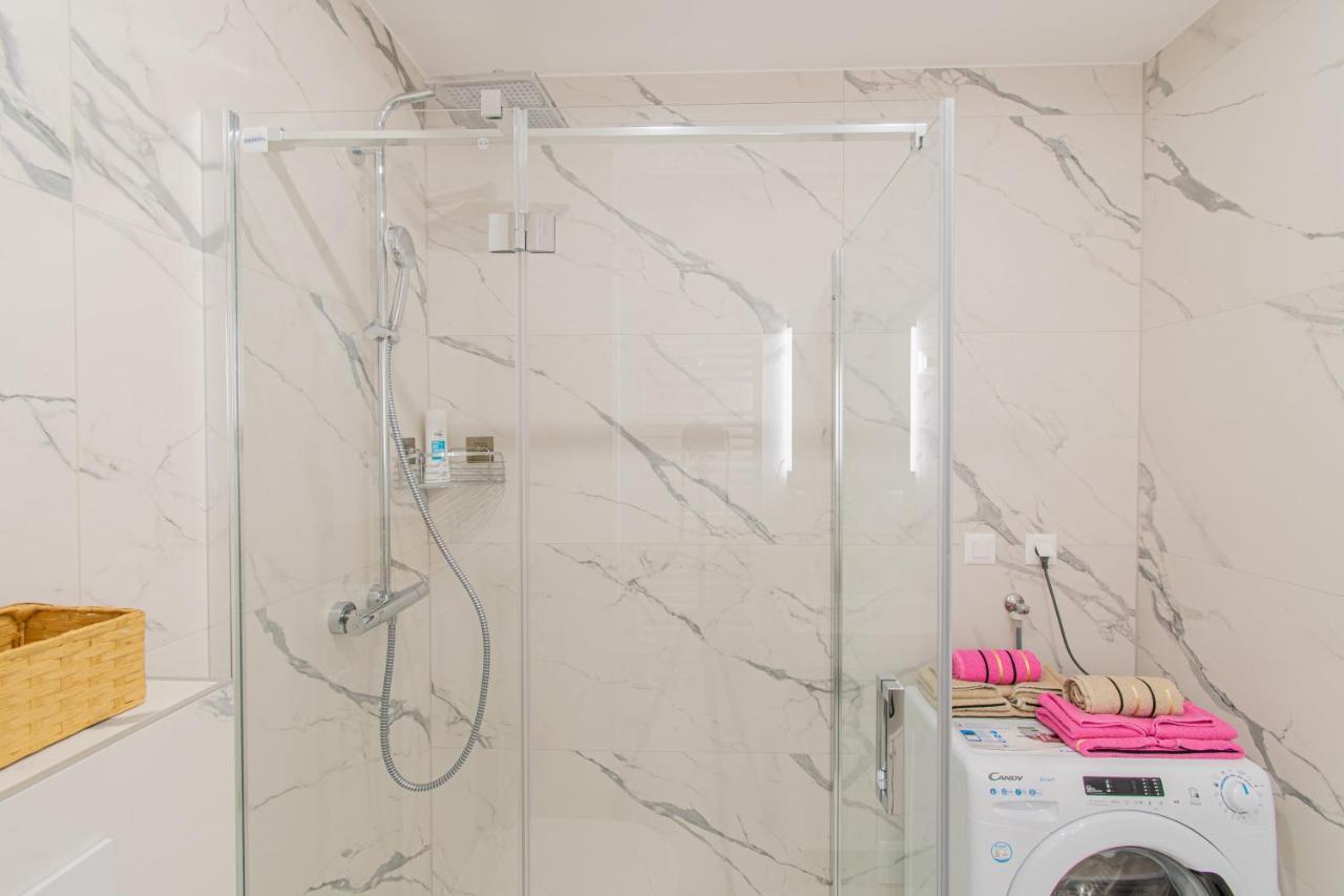 Apartment Flexible Selfcheckins 46 - - Garage - Loggia - New Zagreb